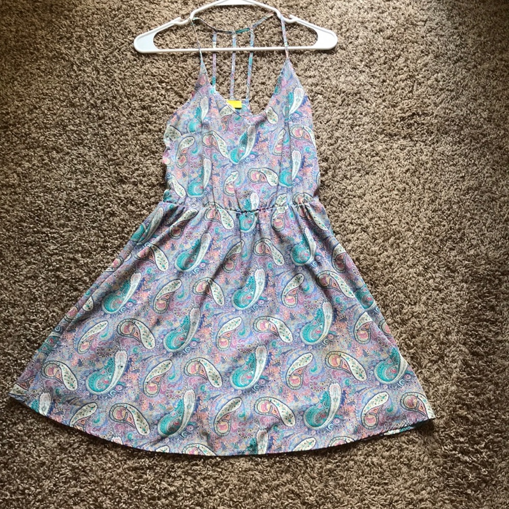 Strappy dress multicolored